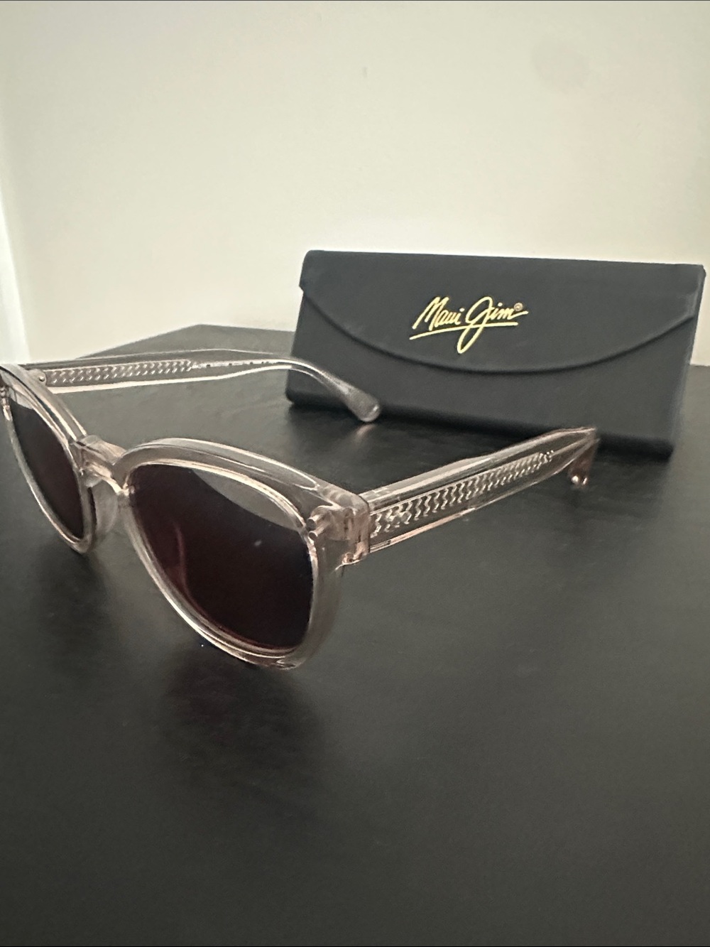 Maui Jim Round Sunglasses - Picture 3 of 4